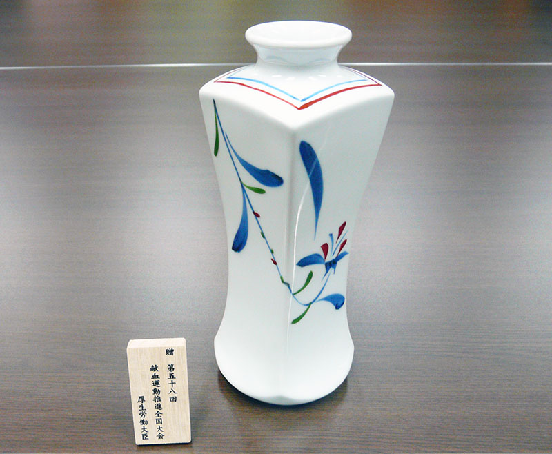 副賞(花瓶)