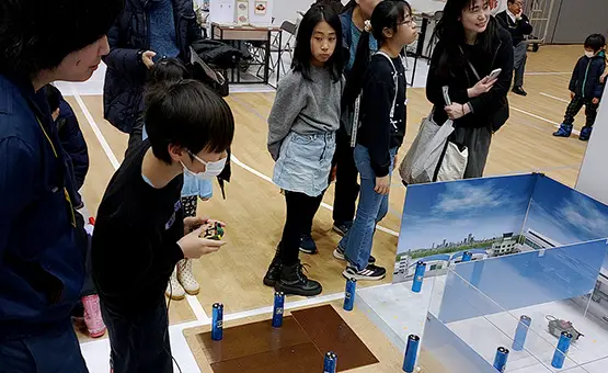 長岡ものづくりフェア2025での当社製品の活用事例の様子